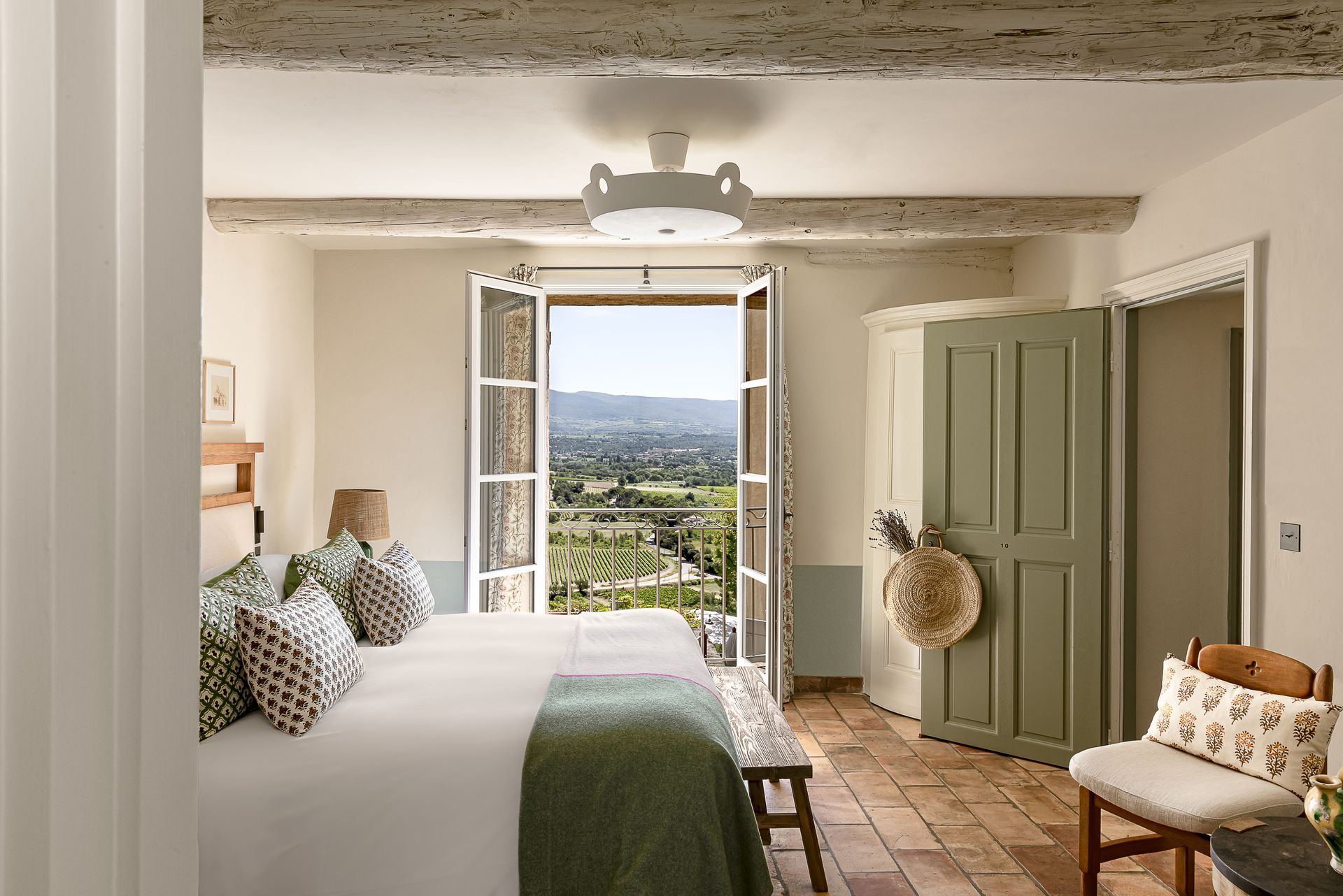 Hôtel Crillon Le Brave Accommodation