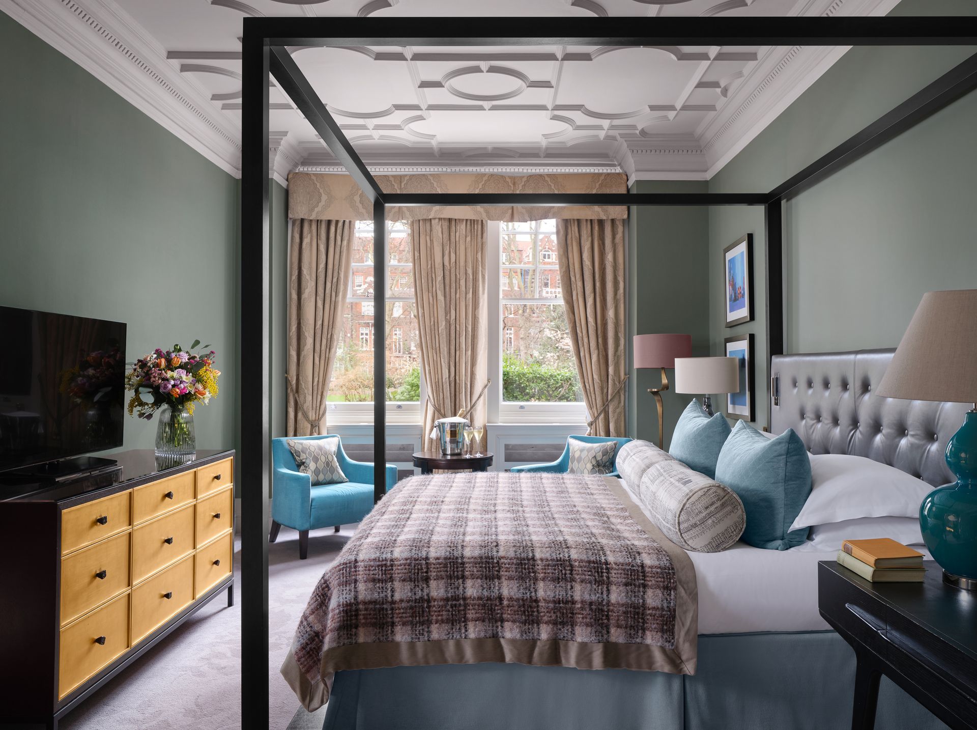 11 Cadogan Gardens Accommodation