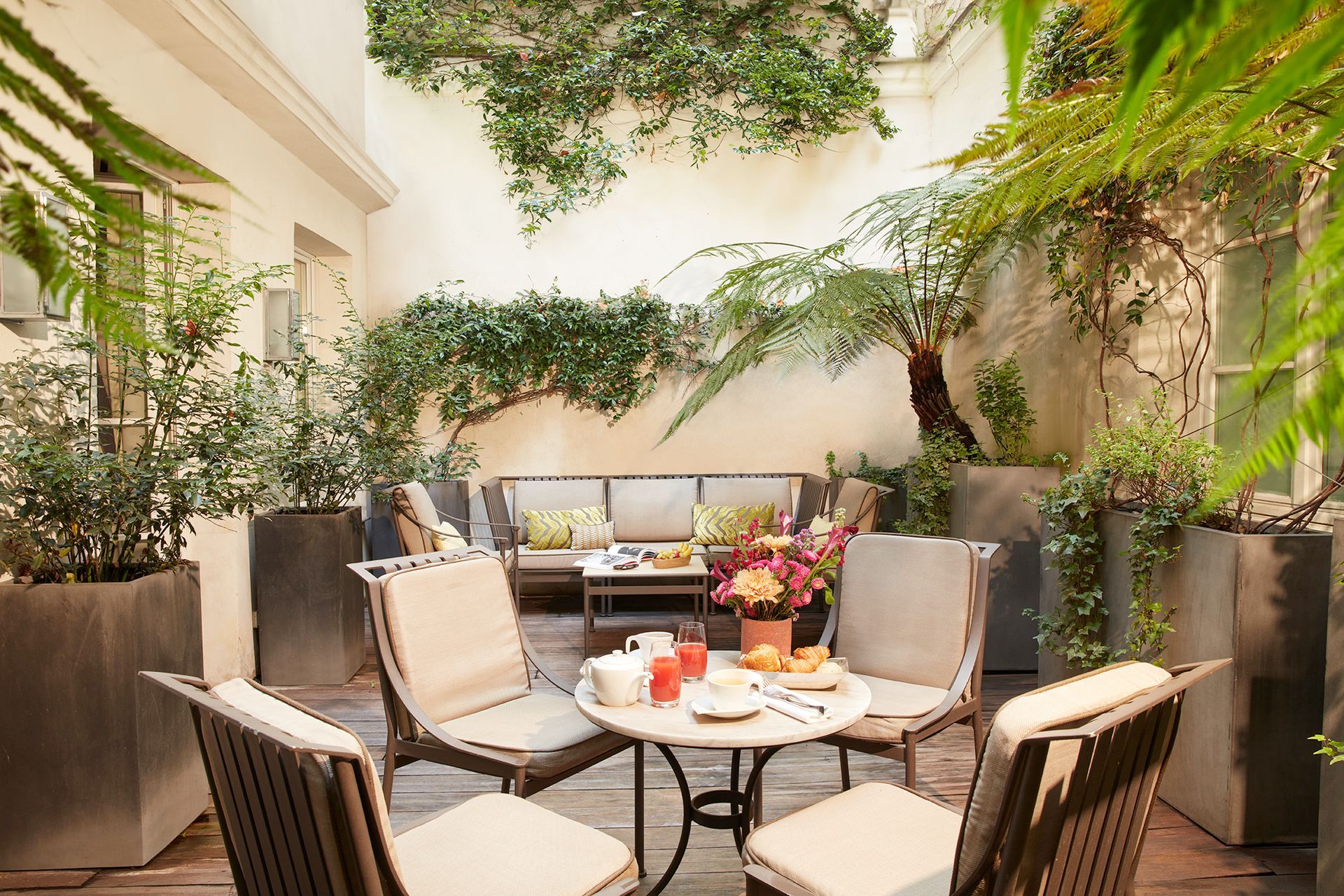 Le Burgundy Paris Accommodation