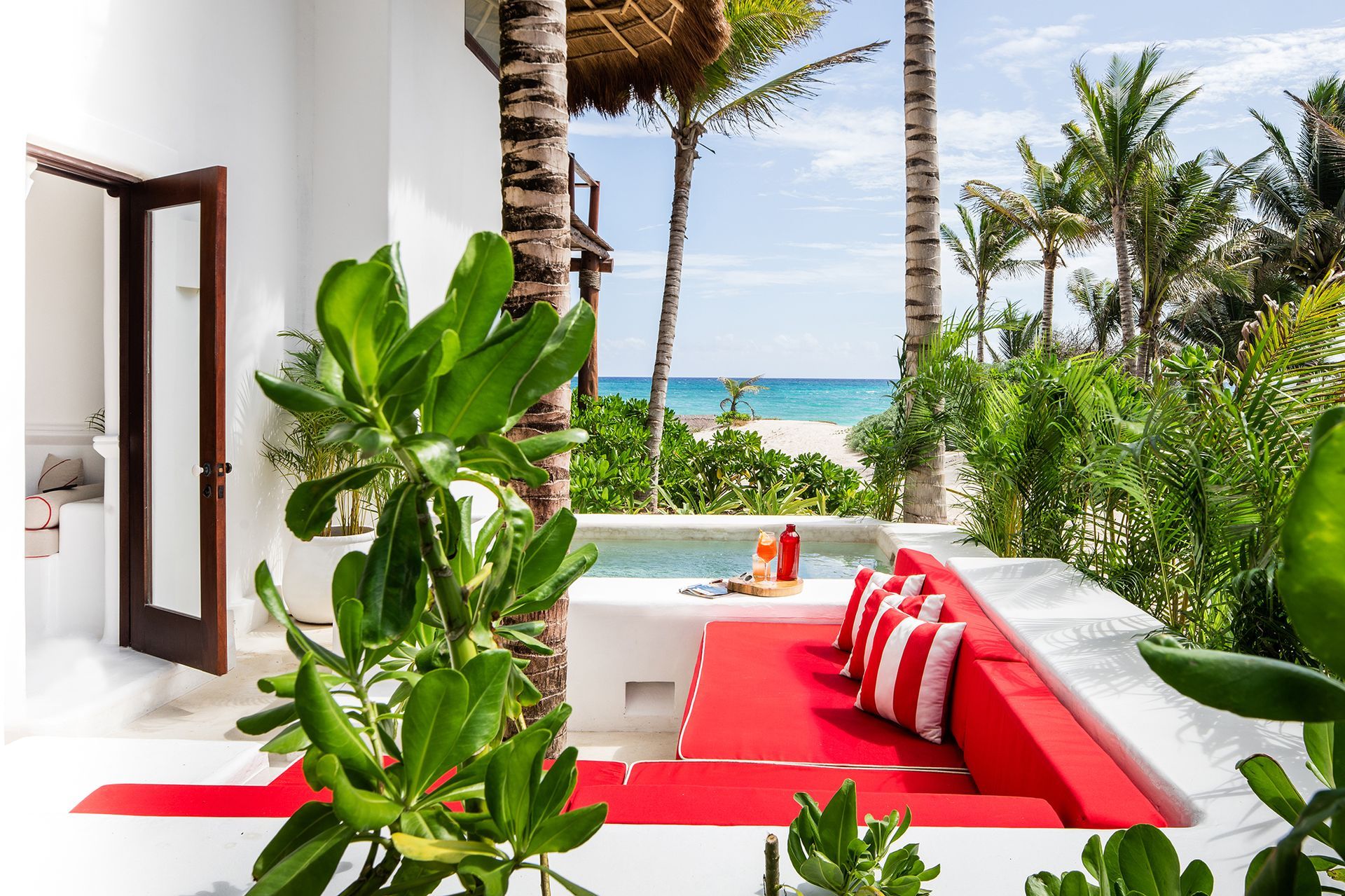 Hotel Esencia Accommodation