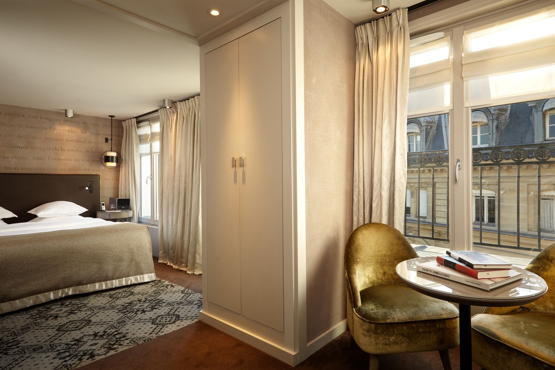 Le Pavillon des Lettres Hotel Accommodation