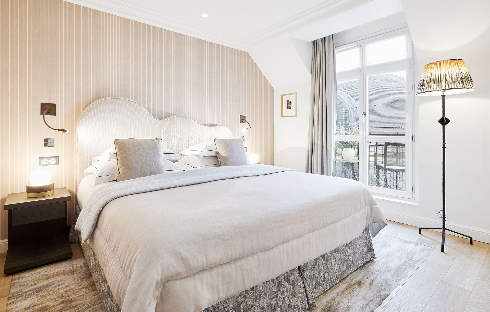 Grand Hotel du Palais Royal Accommodation