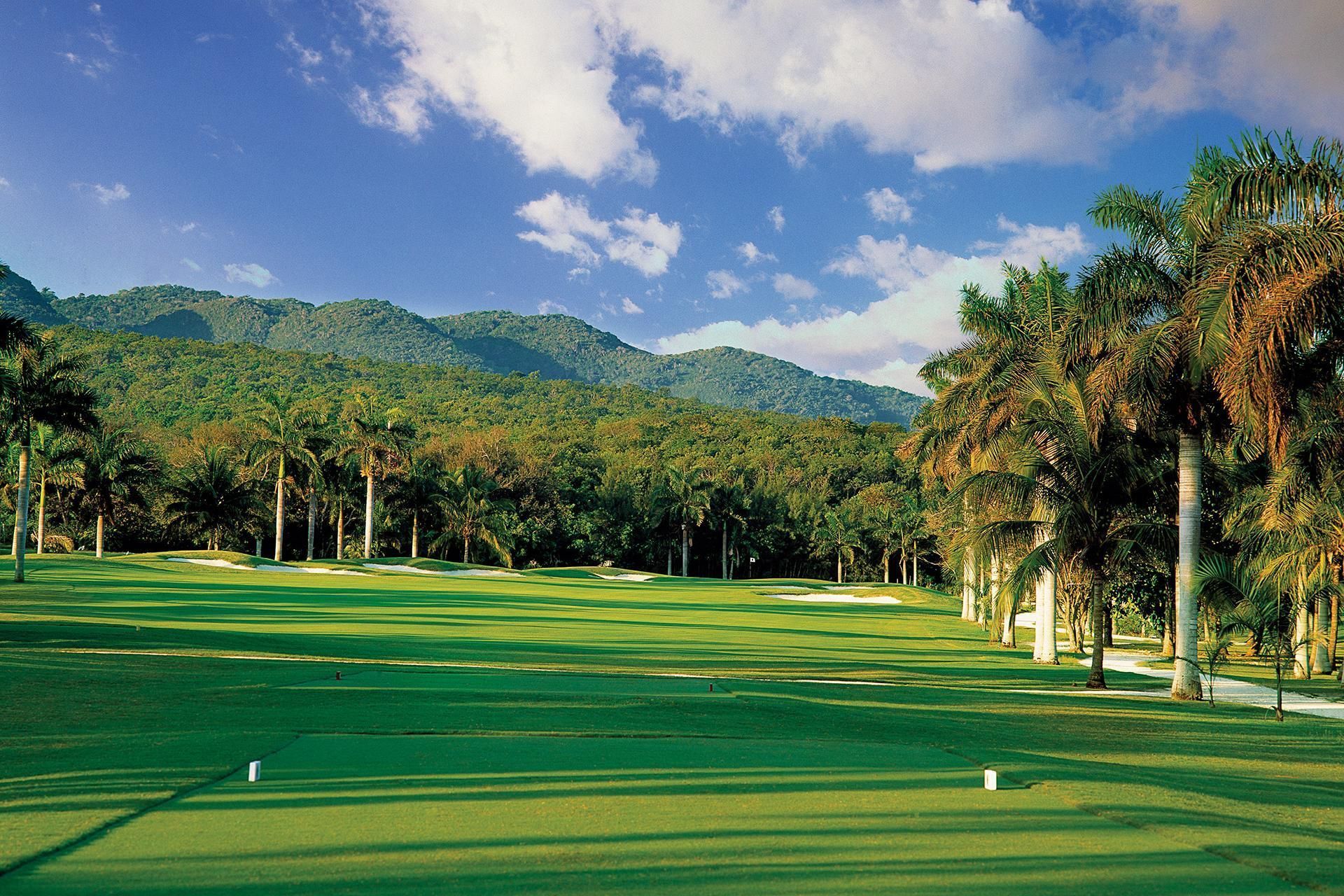 Half Moon Golf Course
