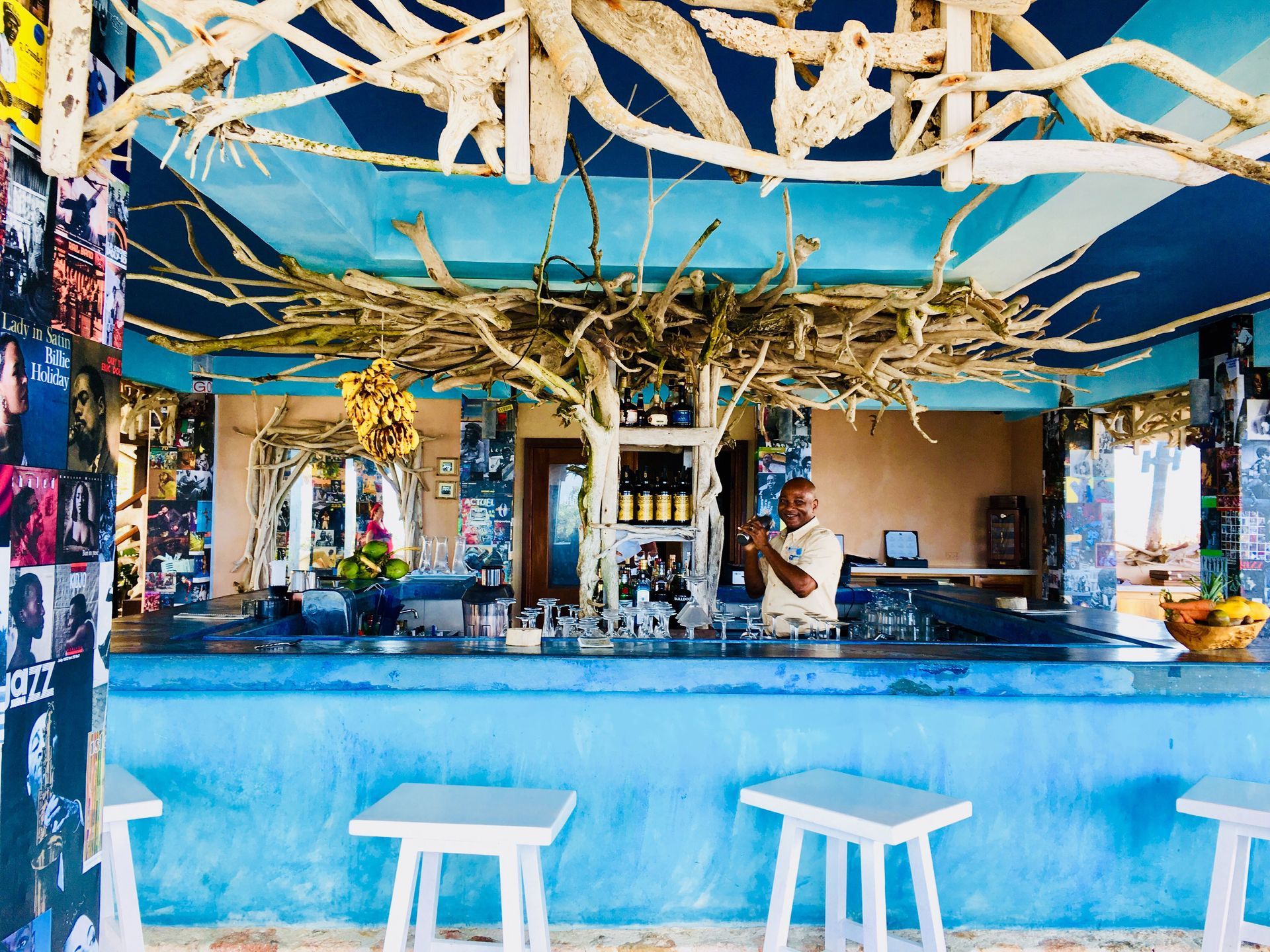 GoldenEye Restaurant
