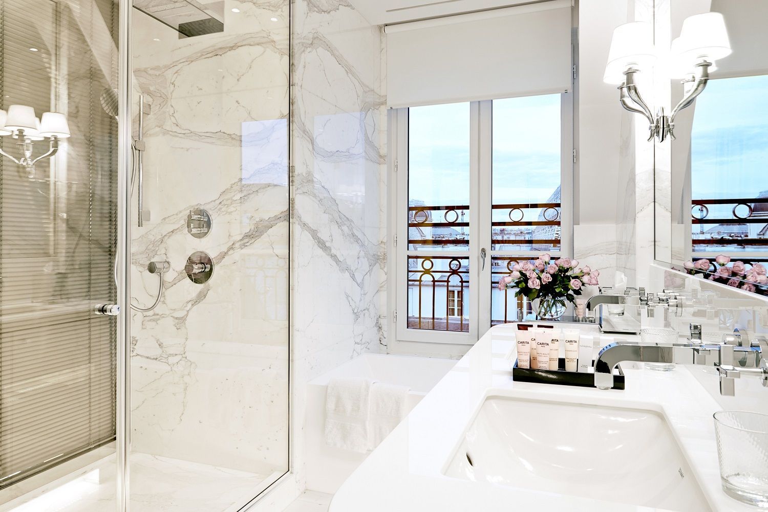 Grand Hotel du Palais Royal Accommodation