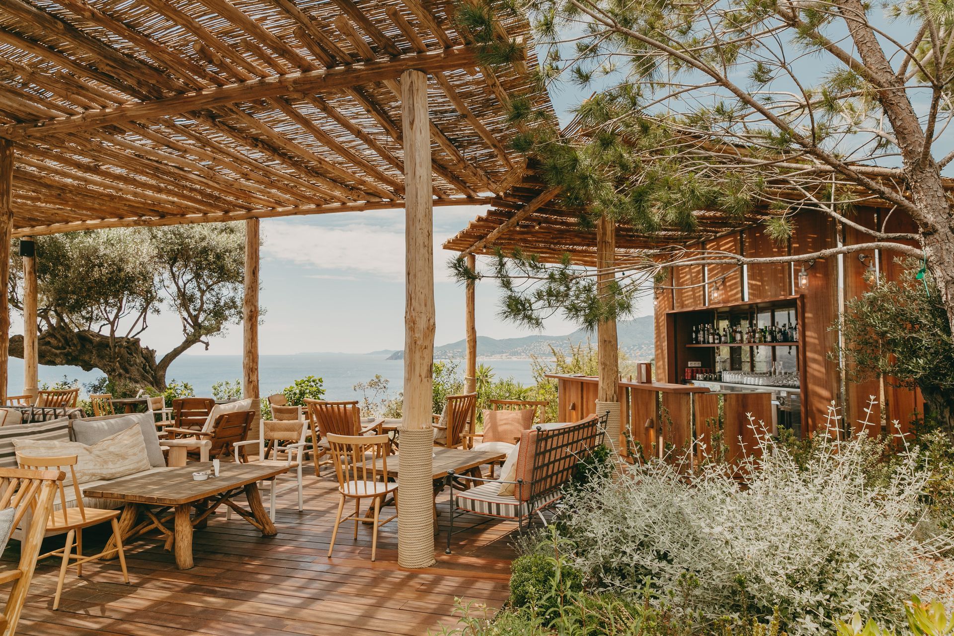 Hôtel Lily of the Valley Restaurant