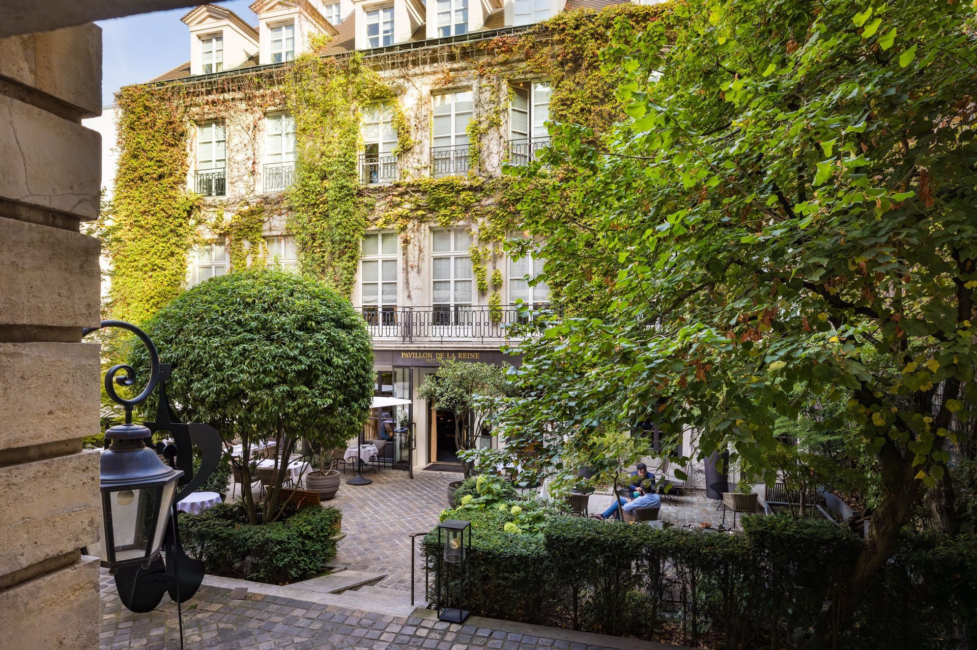 Le Pavillon de la Reine