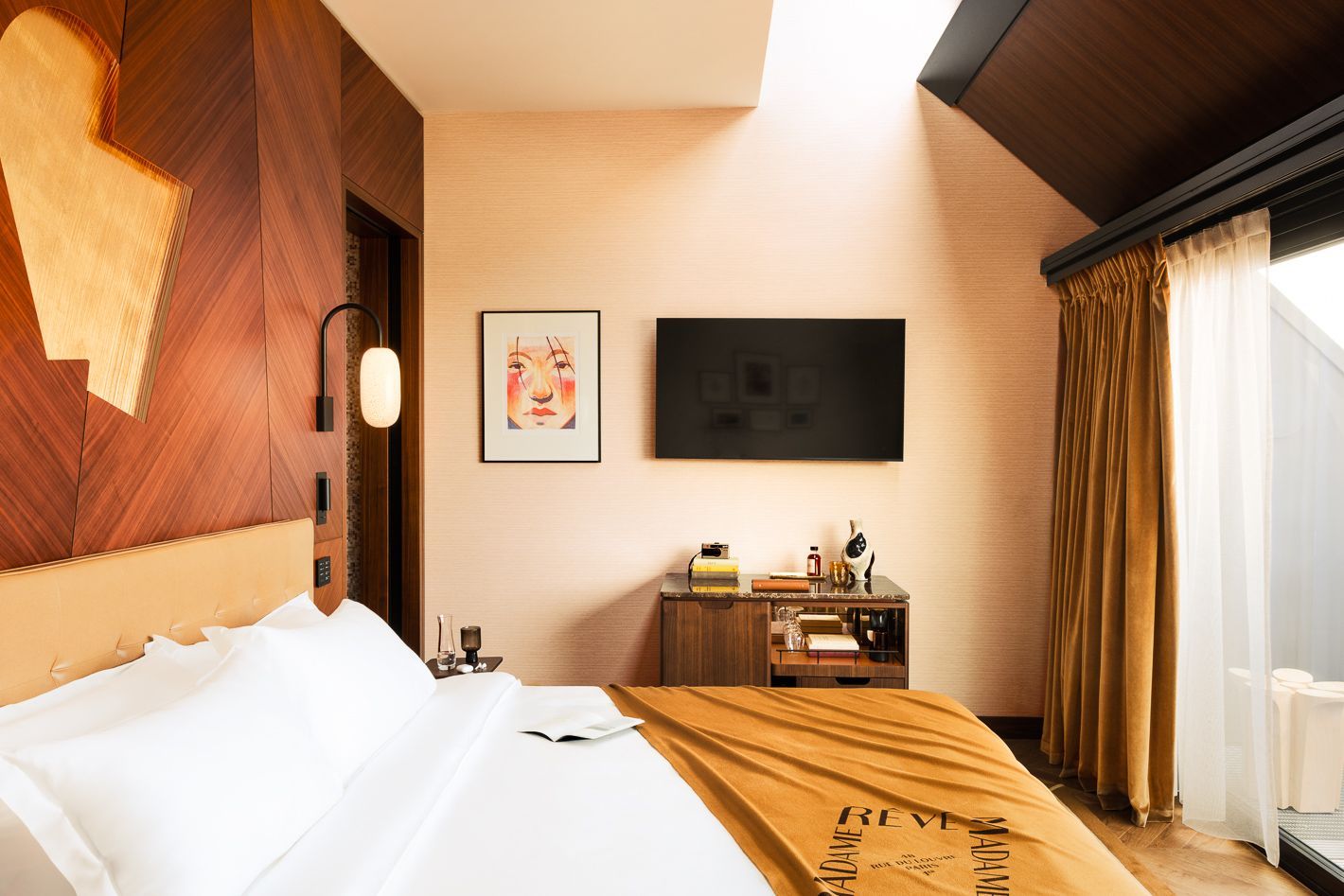 Hôtel Madame Rêve Accommodation