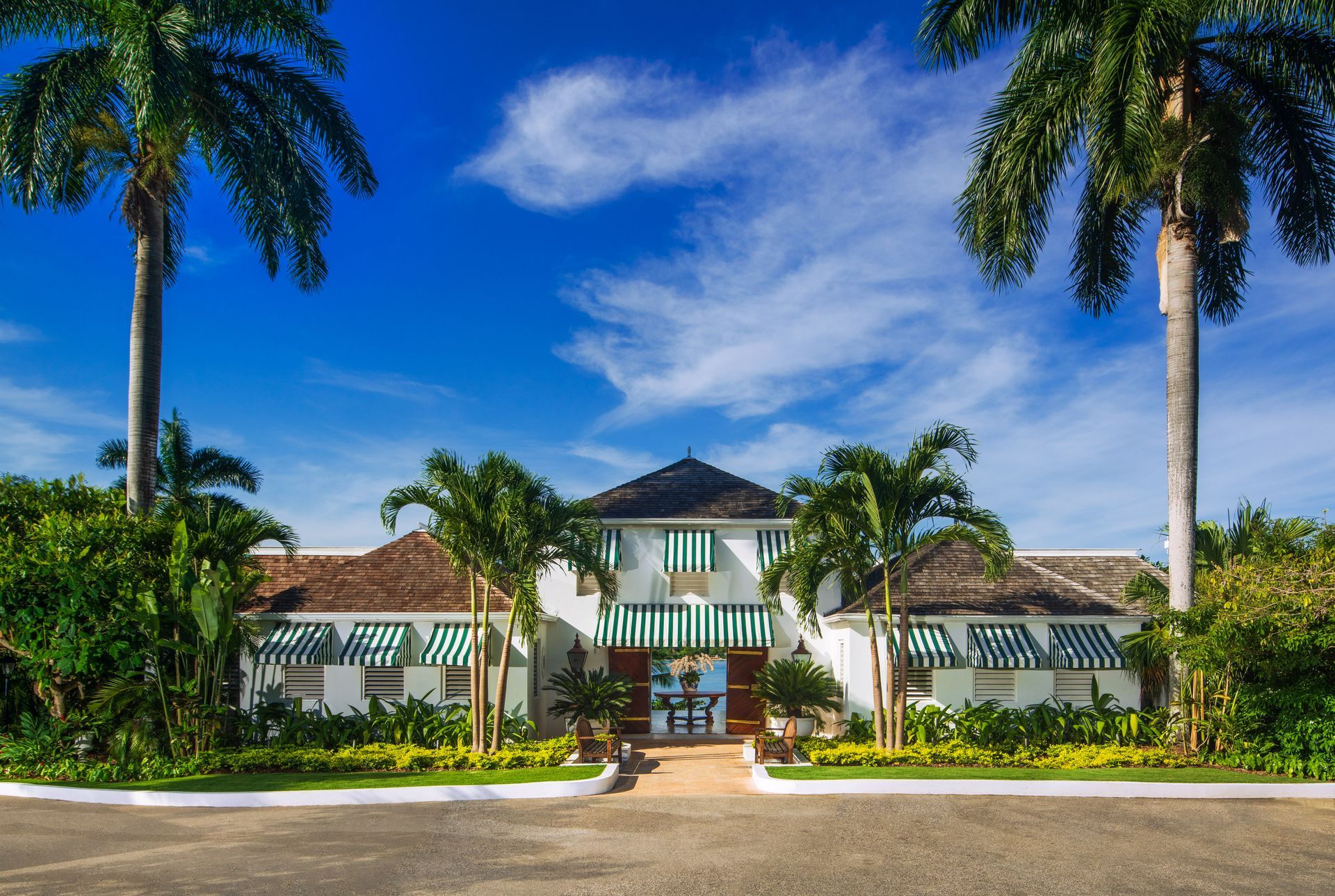 Round Hill Hotel & Villas