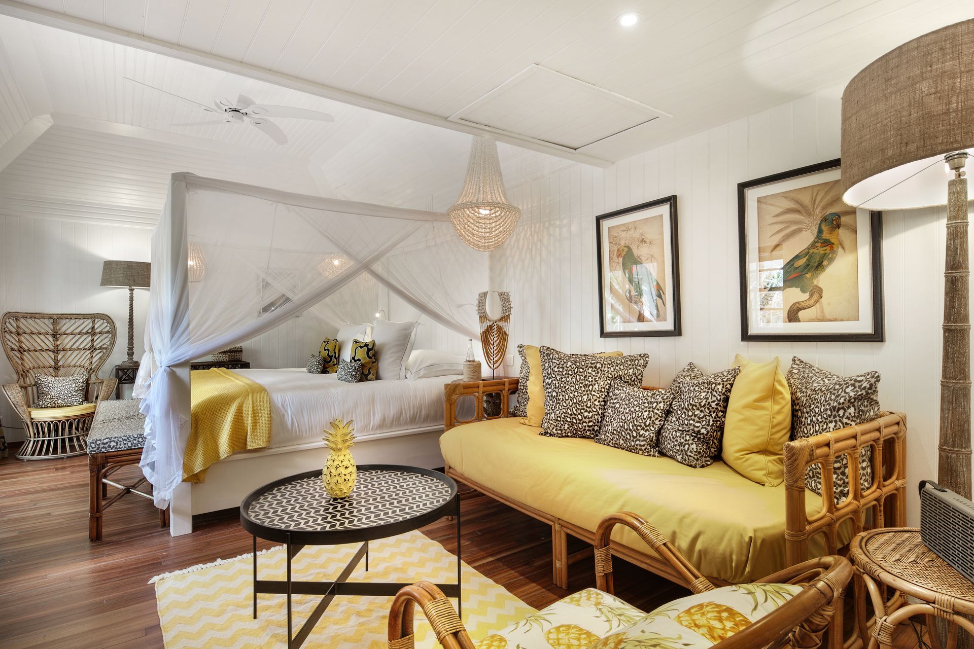 Gyp Sea Hotel Accommodation