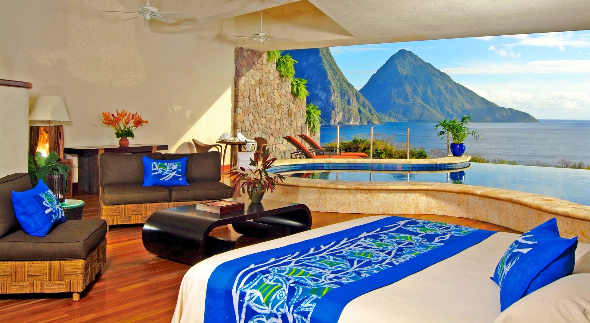 Jade Mountain Accommodation