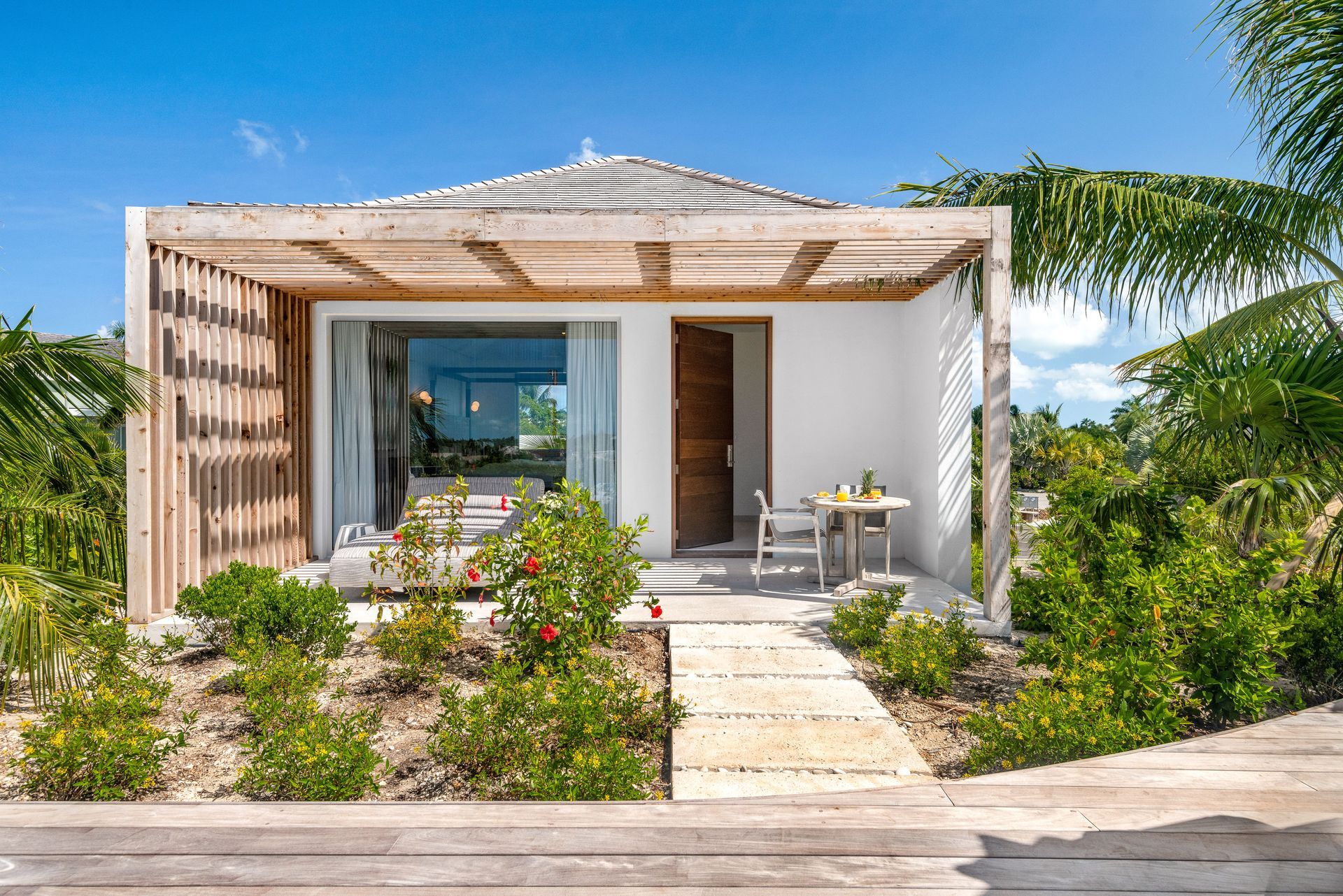 Beach Enclave - Grace Bay Accommodation