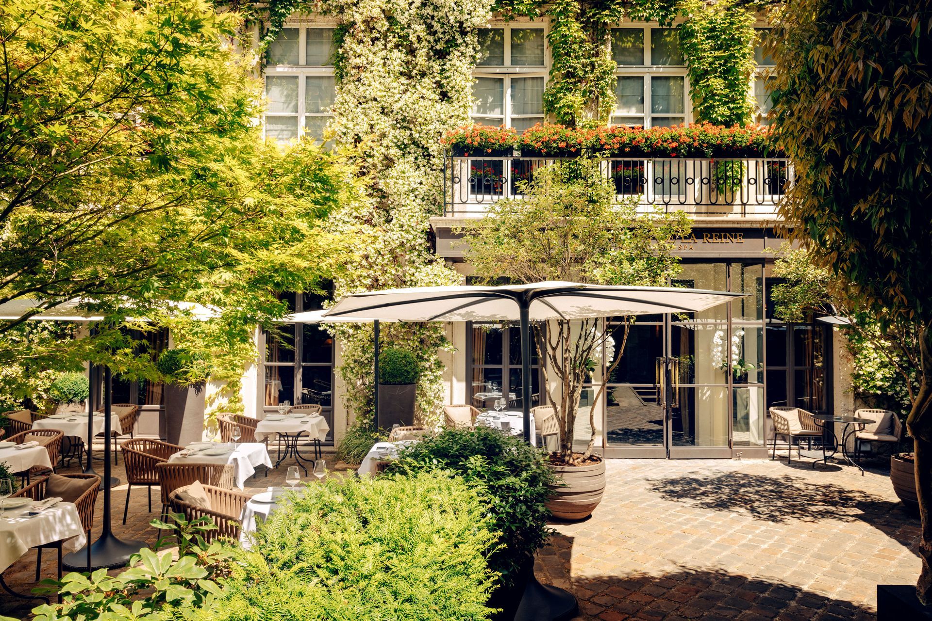 Le Pavillon de la Reine Restaurant 
