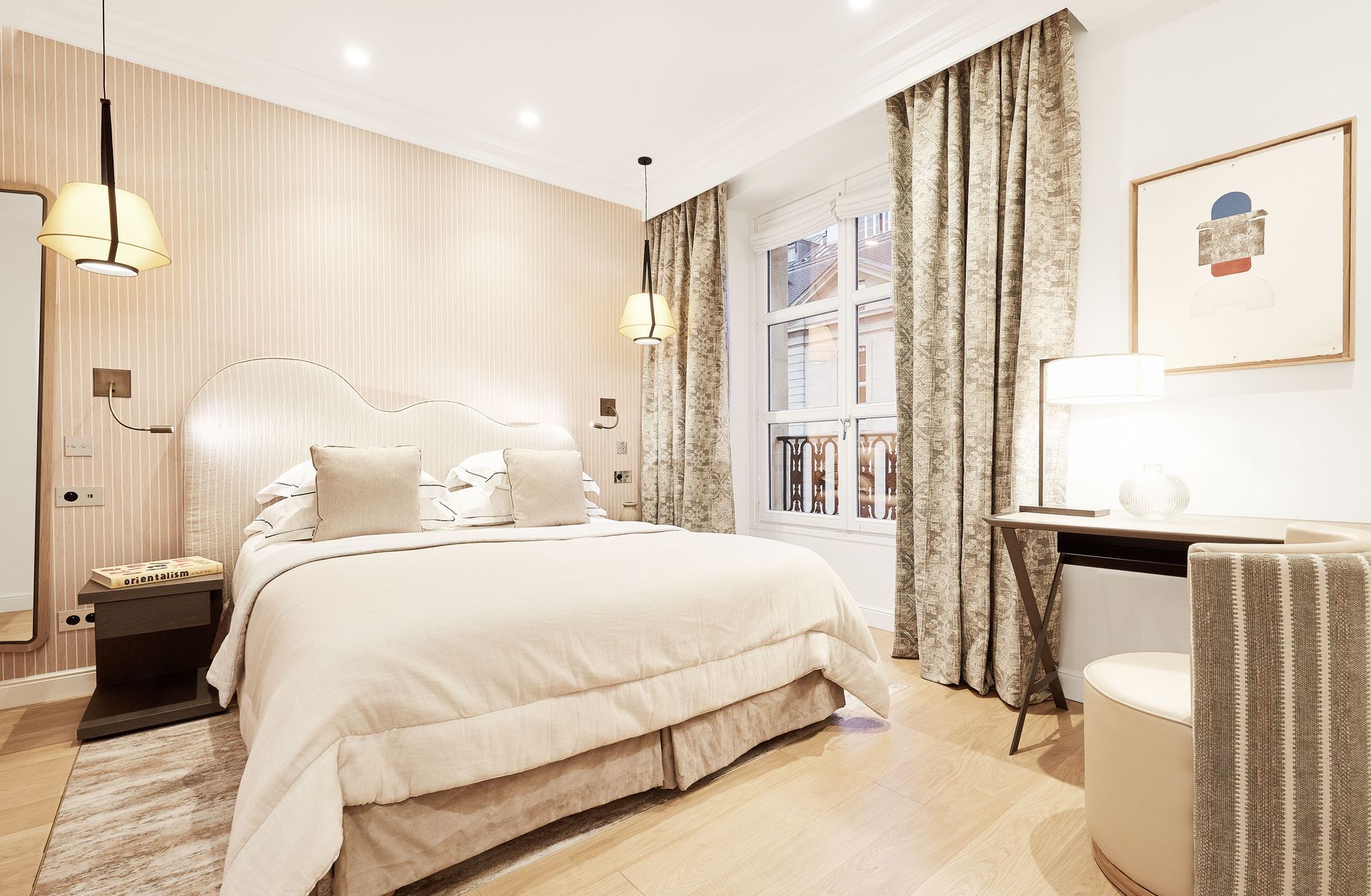Grand Hotel du Palais Royal Accommodation