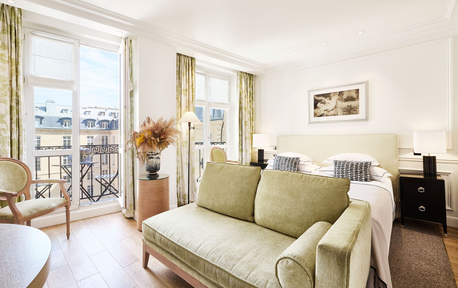 Grand Hotel du Palais Royal Accommodation