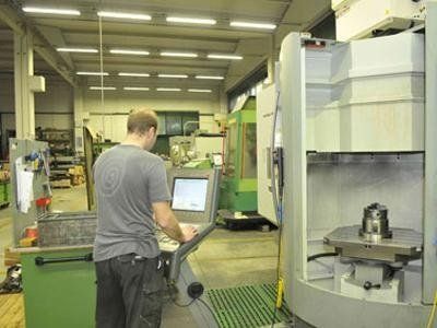 lavori di officina meccanica