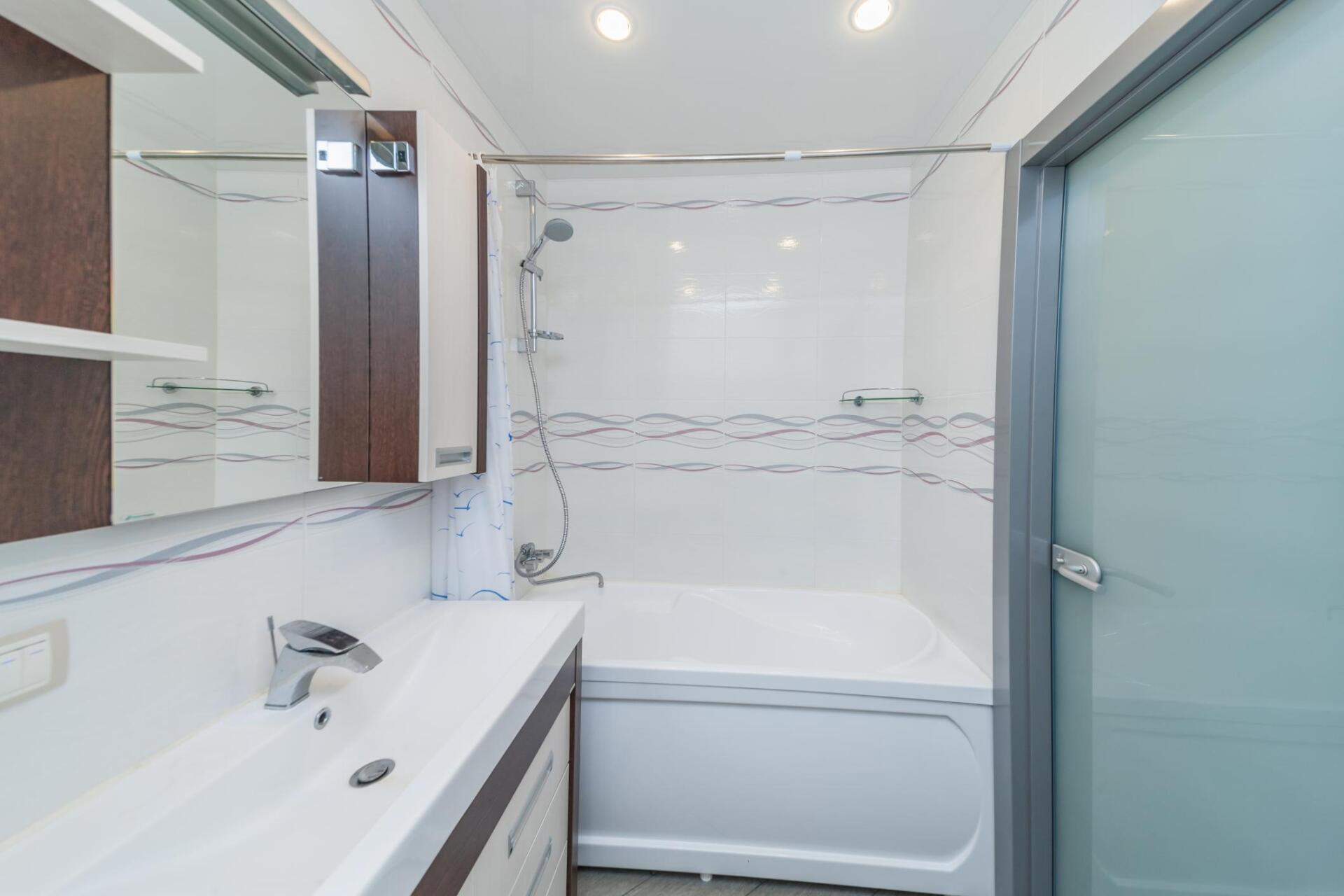 newly painted walls in the bathroom