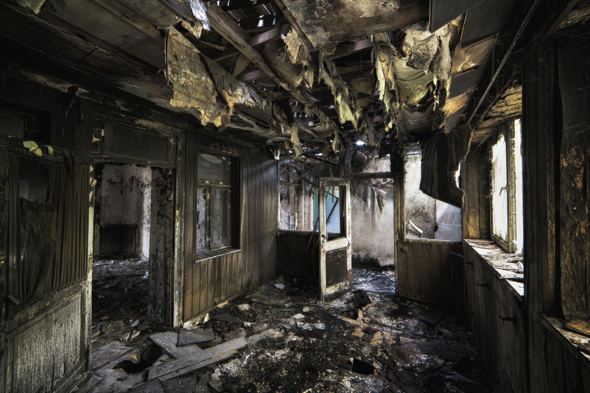 Why Fire Damage Restoration Should Start Quickly