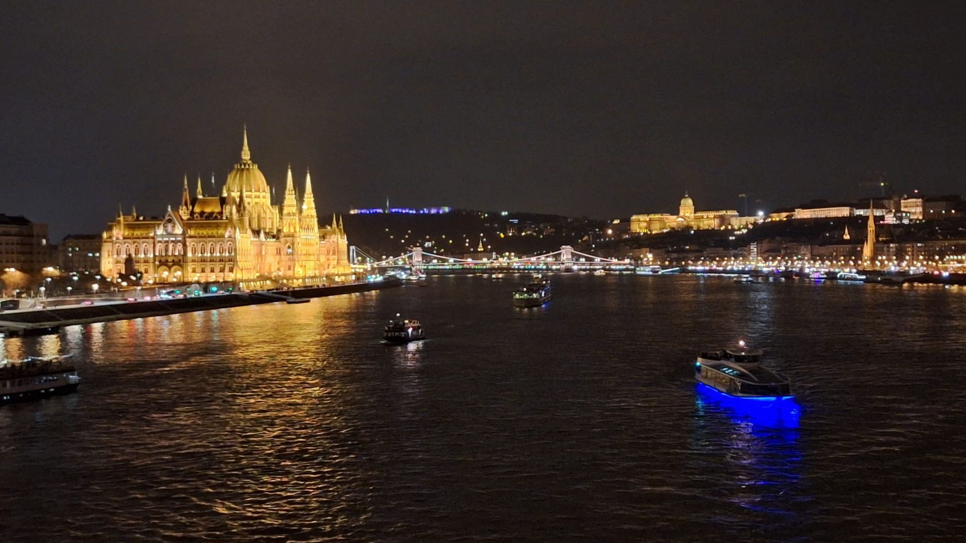 Budapest Night View, Budapest Sightseeing, Zoltancarbudapest