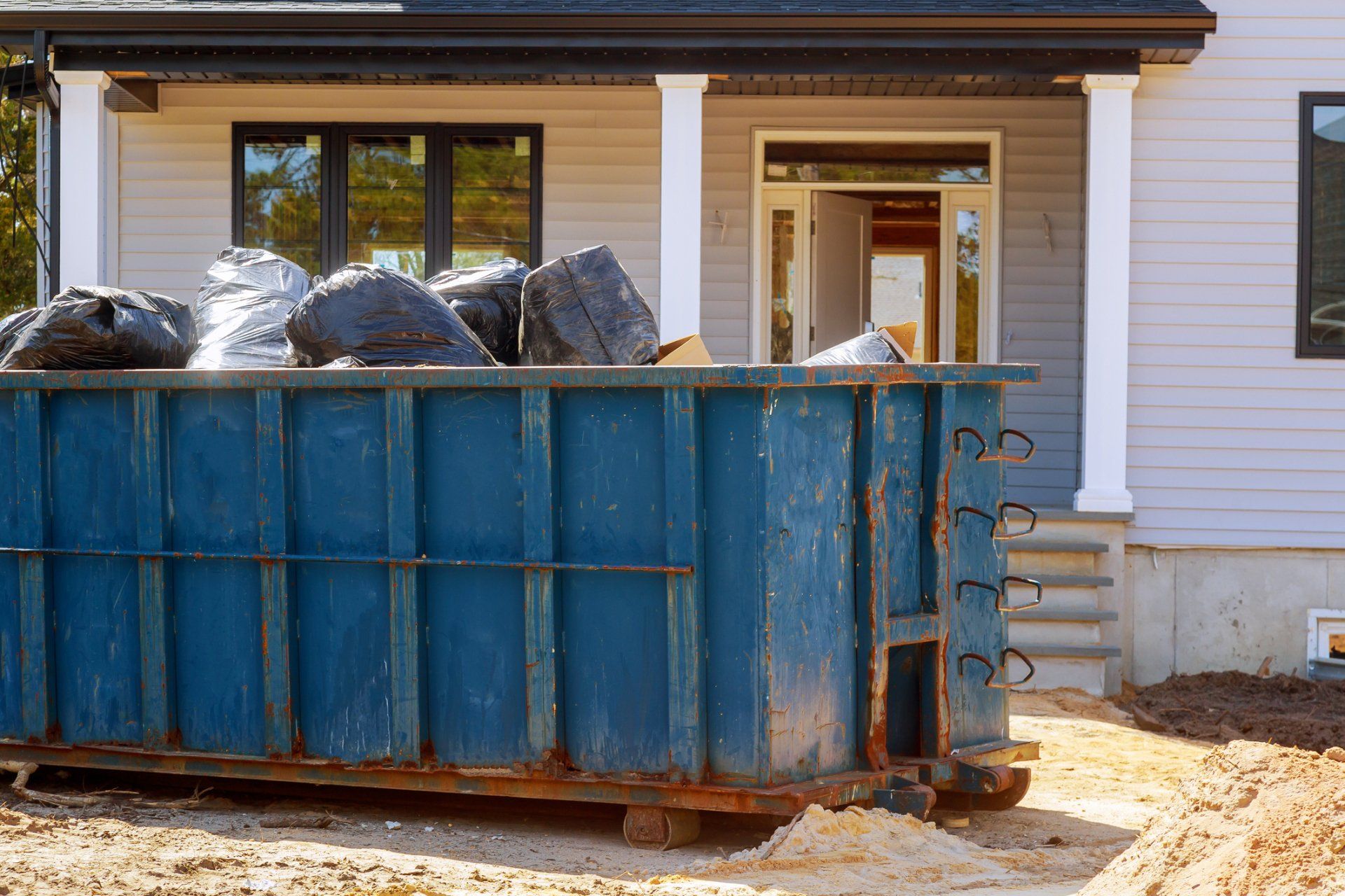 Garbage Truck basket - garbage collection in Saint Paul, MI Garbage Truck basket - garbage collection in Saint Paul, MI