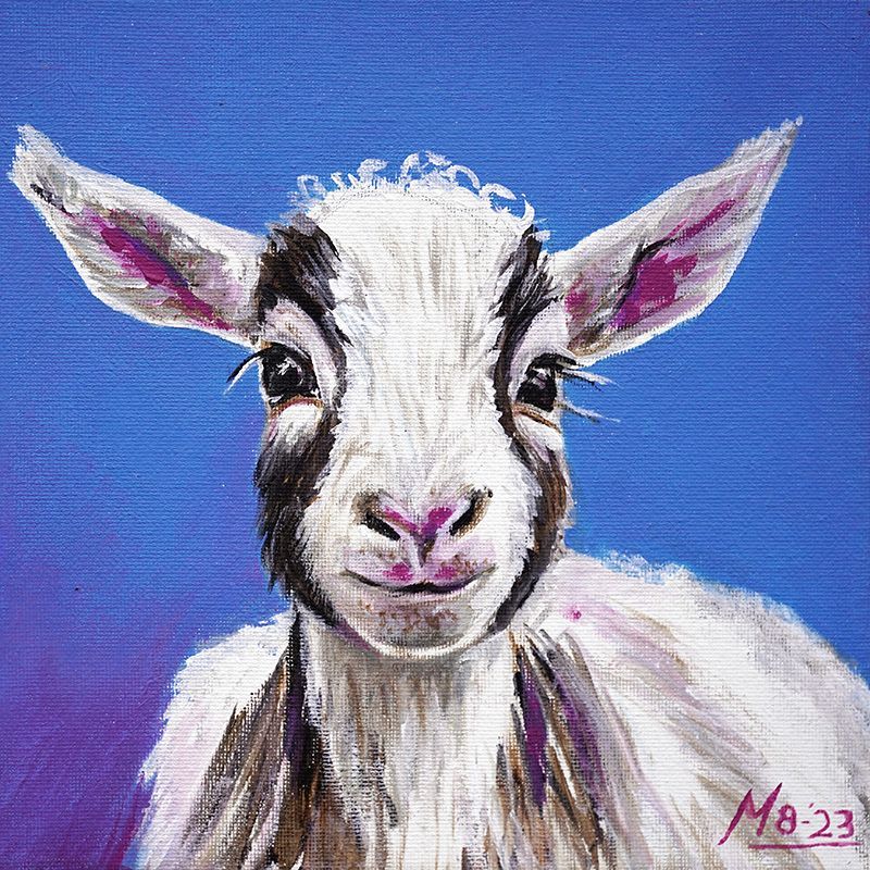Schilderij van geit met grote oren en roze neus, tegen een blauwe achtergrond.