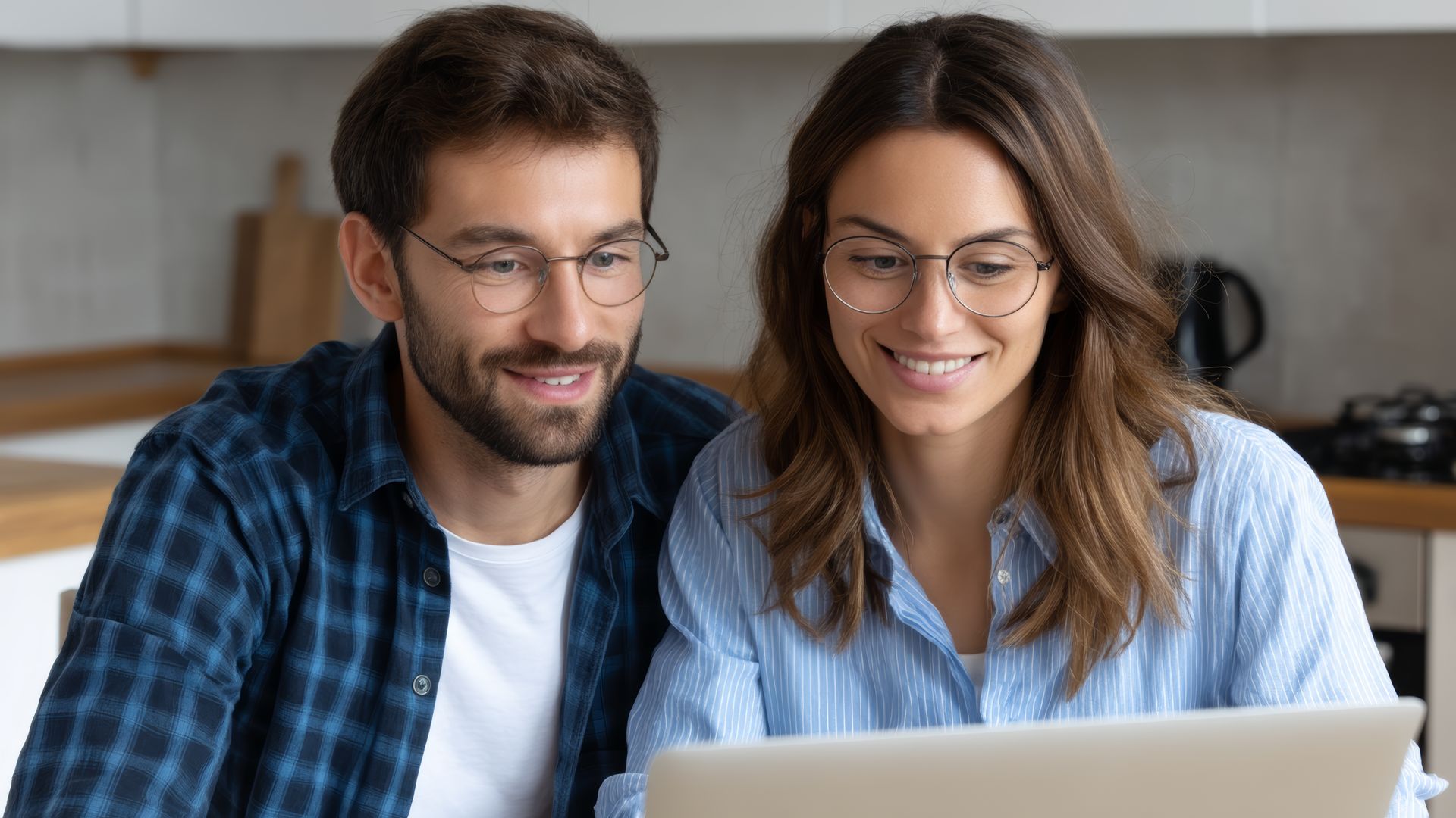 Year-End Financial Planning: Securing Your Future This Holiday Season