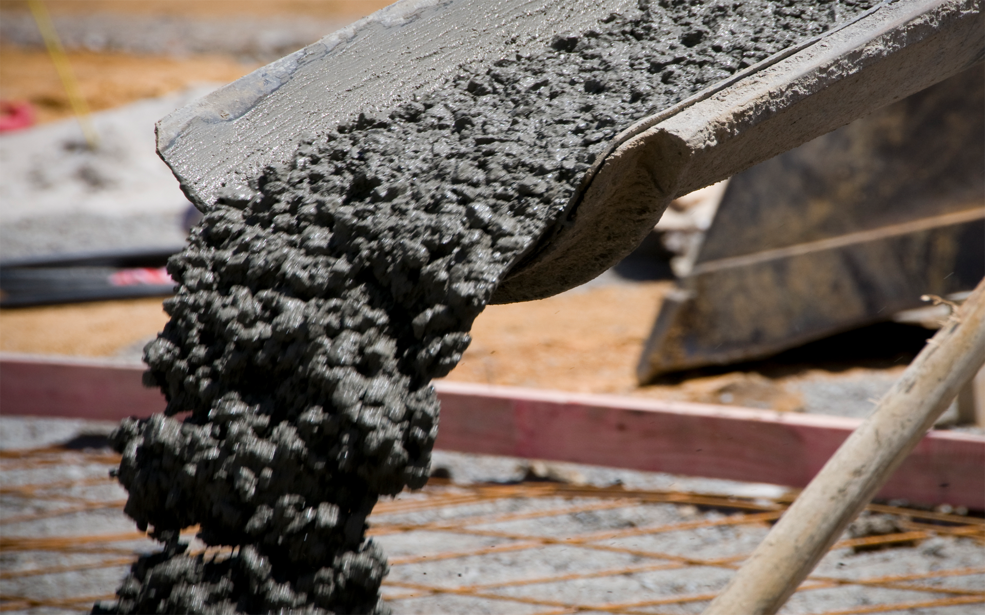 Concrete From Mixer - Southport, QLD - Supremacy Concreters