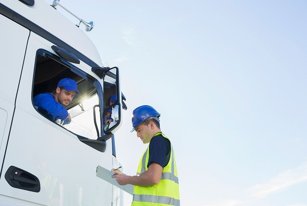 TRANSPORTES Y MUDANZAS RÍOS