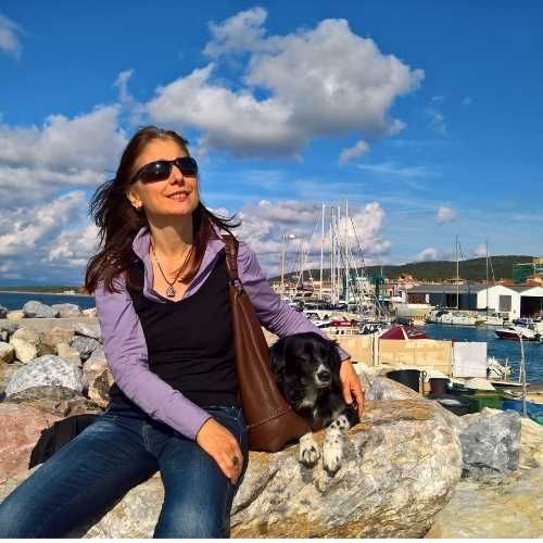 ArielArt Artista, illustratrice e fashion Designer