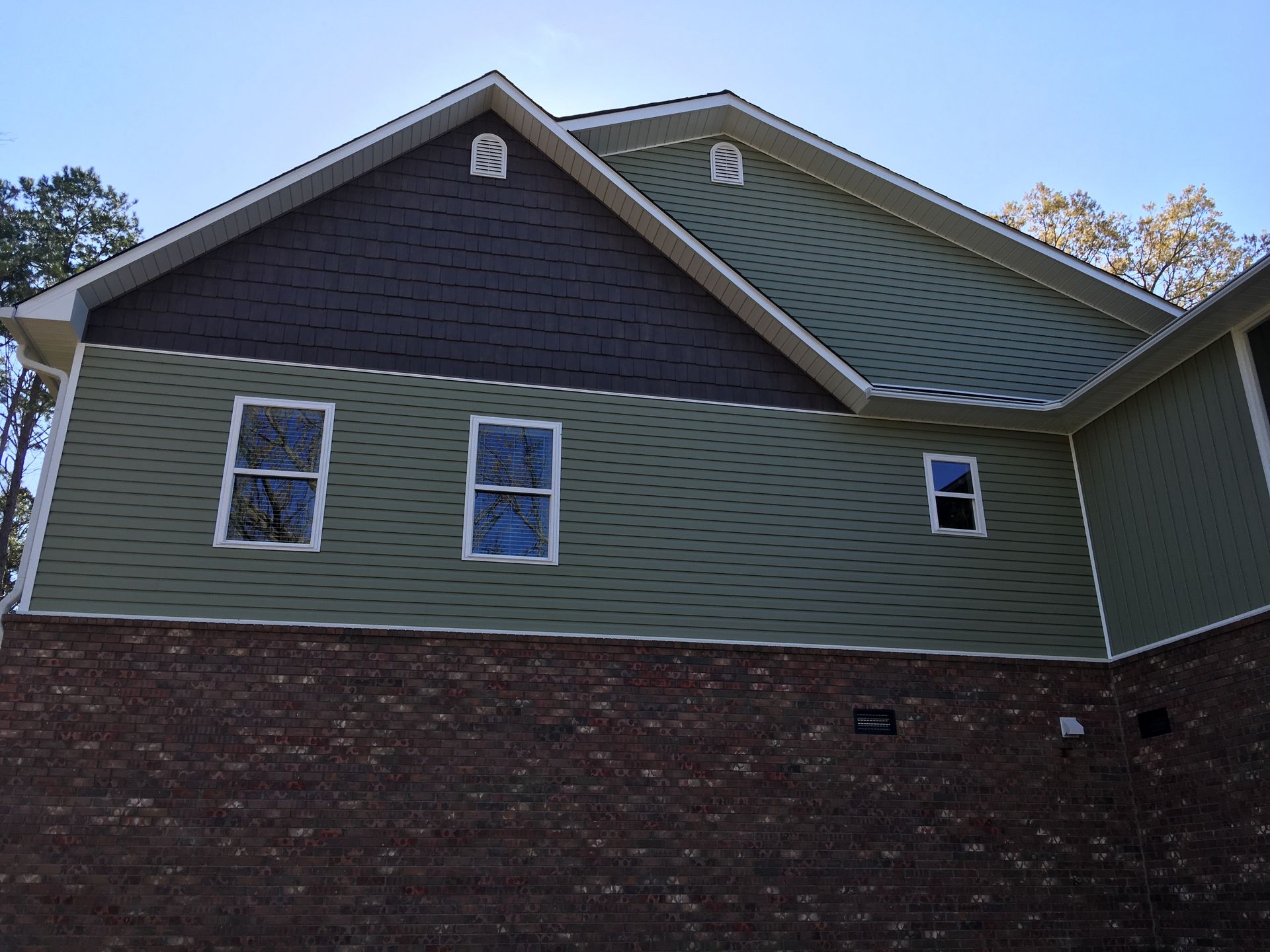 Shane Phillips Siding & Windows Back of House Siding