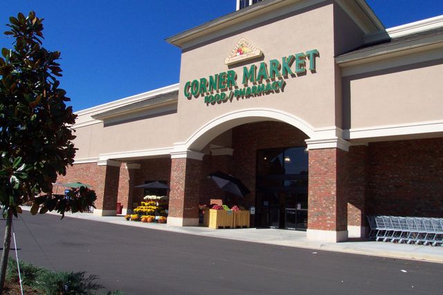 Corner Market in Foley, Alabama