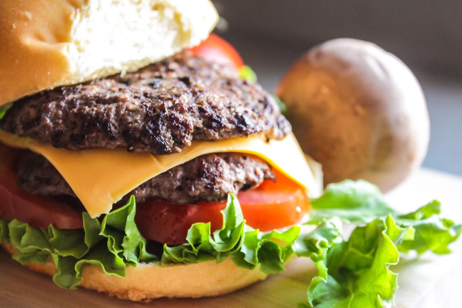National Double Cheeseburger Day Best burgers in Gulf Shores