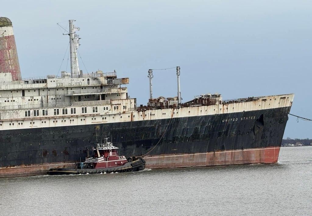 SS United States Begins Final Journey