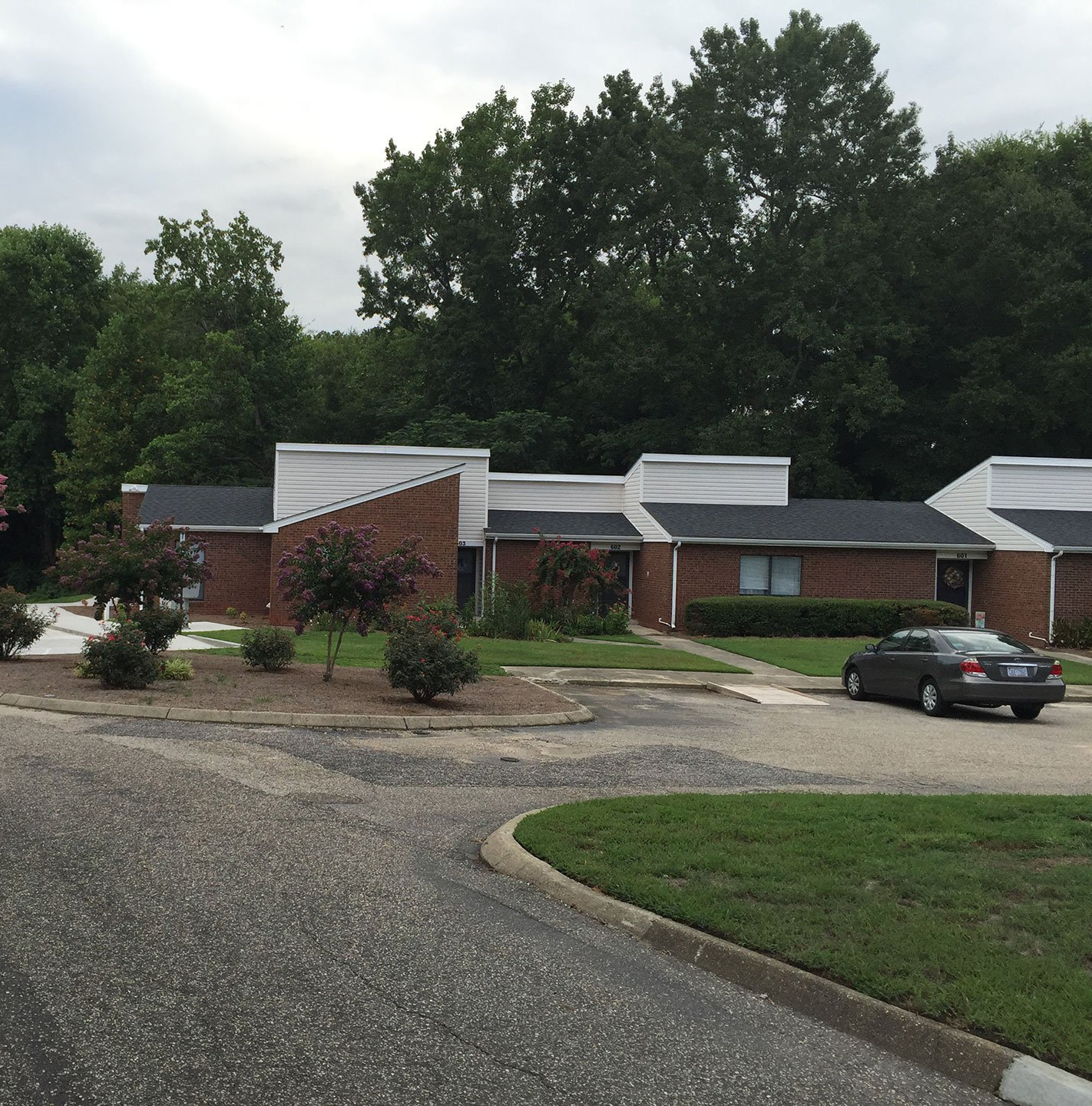 Oakdale Village