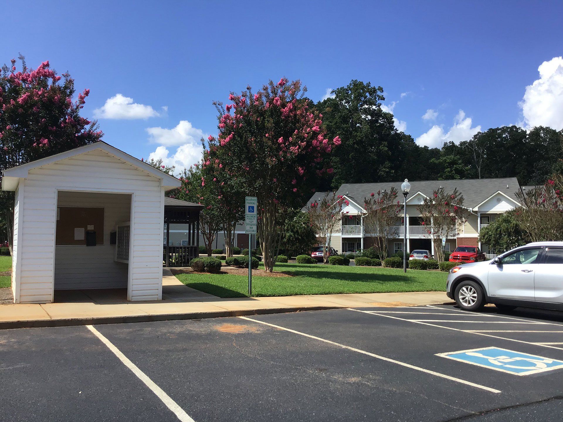 Windsor Place Apts 5