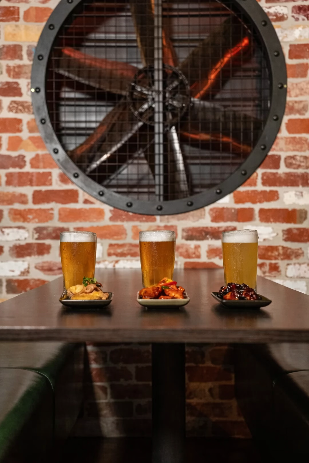 Three Beers and Chicken Wings — Surfers Paradise, QLD — Steampunk Surfers Paradise