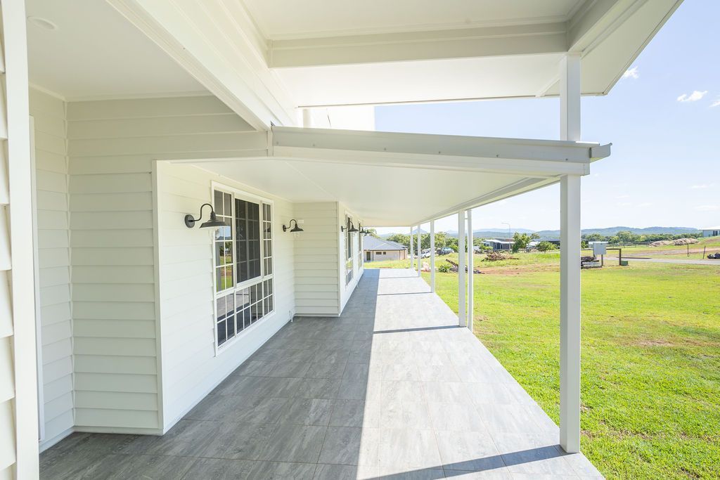 Glass Windows — Vaughan Building Group in Yeppoon, QLD