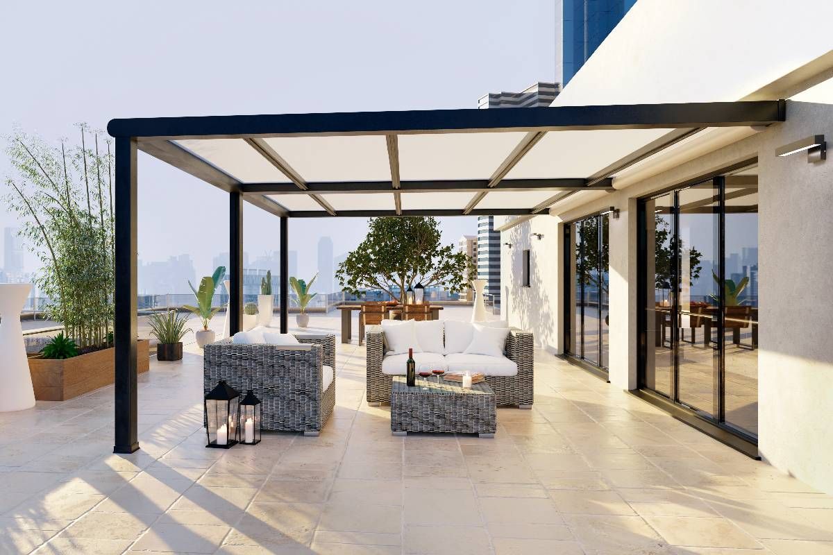 Motorized pergola in a backyard near Turnersville, New Jersey (NJ)