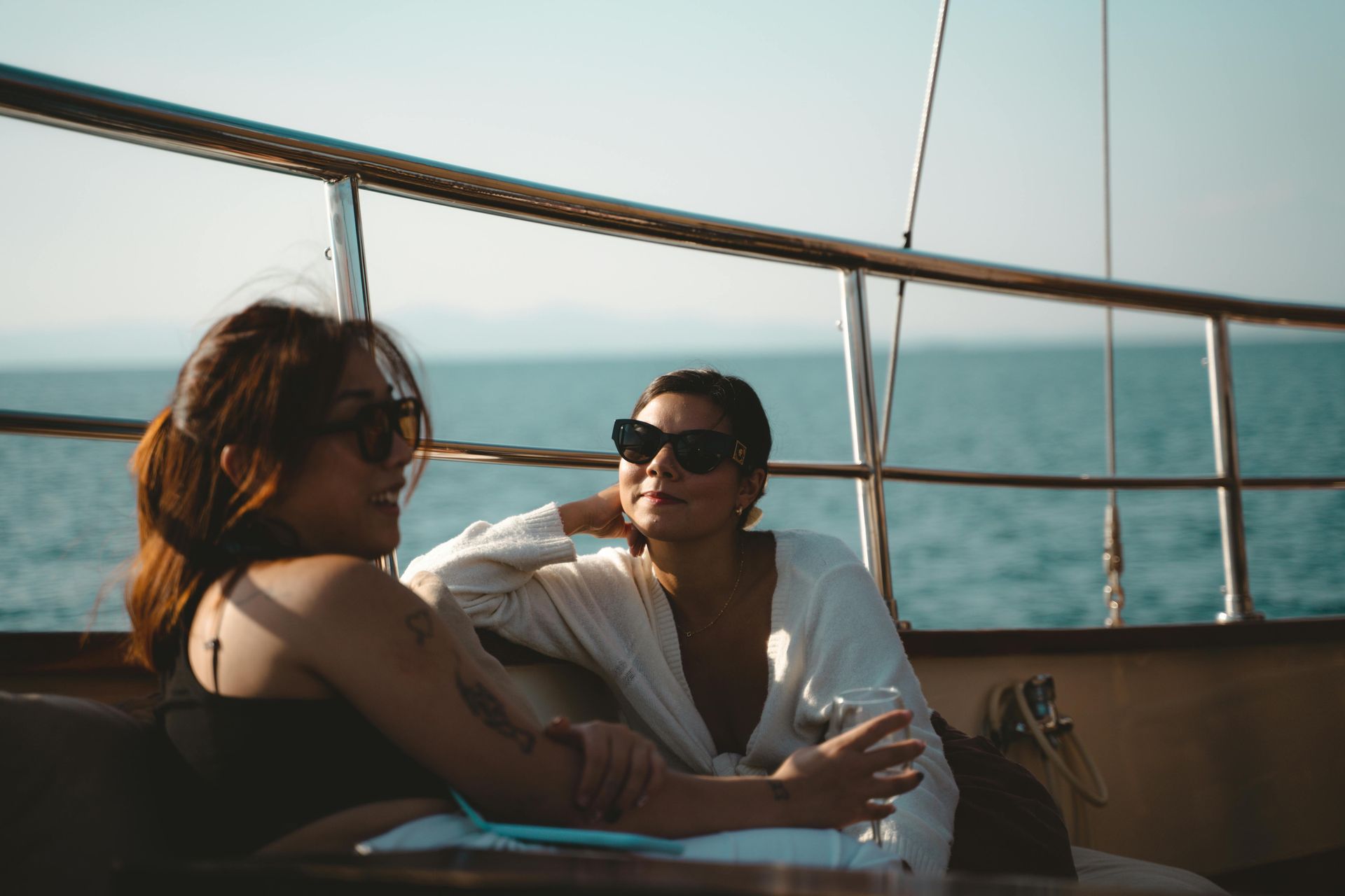 women sailing
