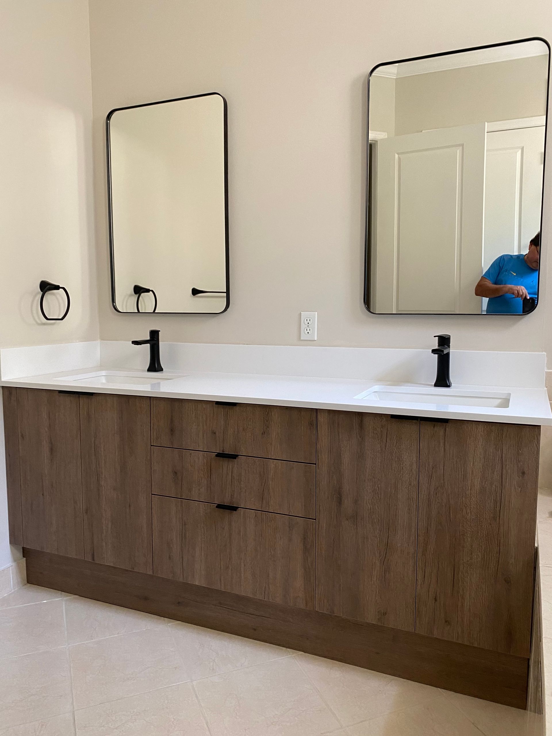 Double Sink Vanity with mirror