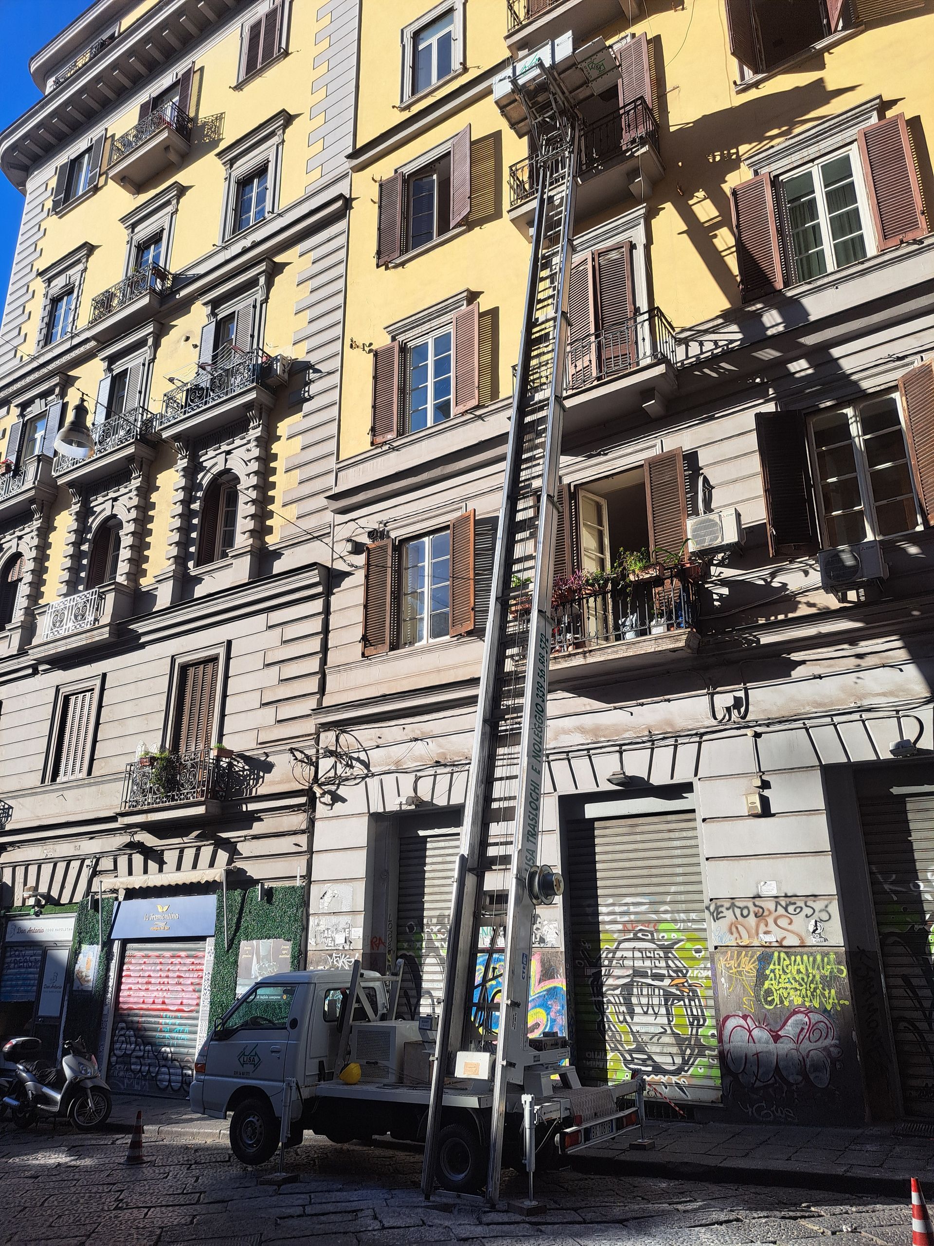 noleggio attrezzature per traslochi privati e aziendali