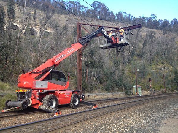 Hi-Range-Crane-Hire-Telehandler-Hire
