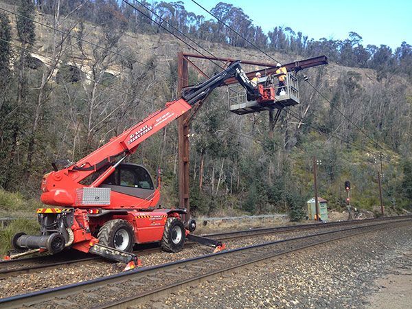Hi-Range-Crane-Hire-Telehandler-Hire