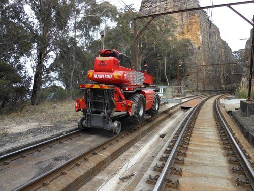 Hi-Range-Crane-Hire-Telehandler-Hire