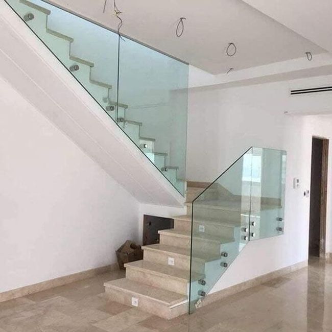 VIDRIO Y ALUMINIO RICAÑO