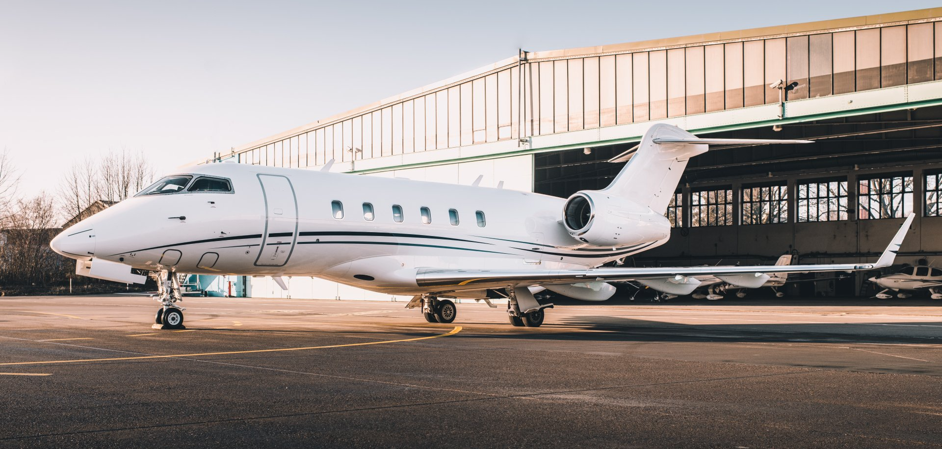 Bombardier Challenger 300