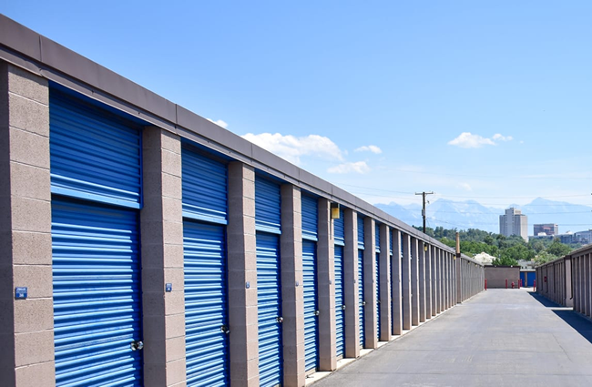 Storage options from STOR-N-LOCK Self Storage in Salt Lake City, Utah