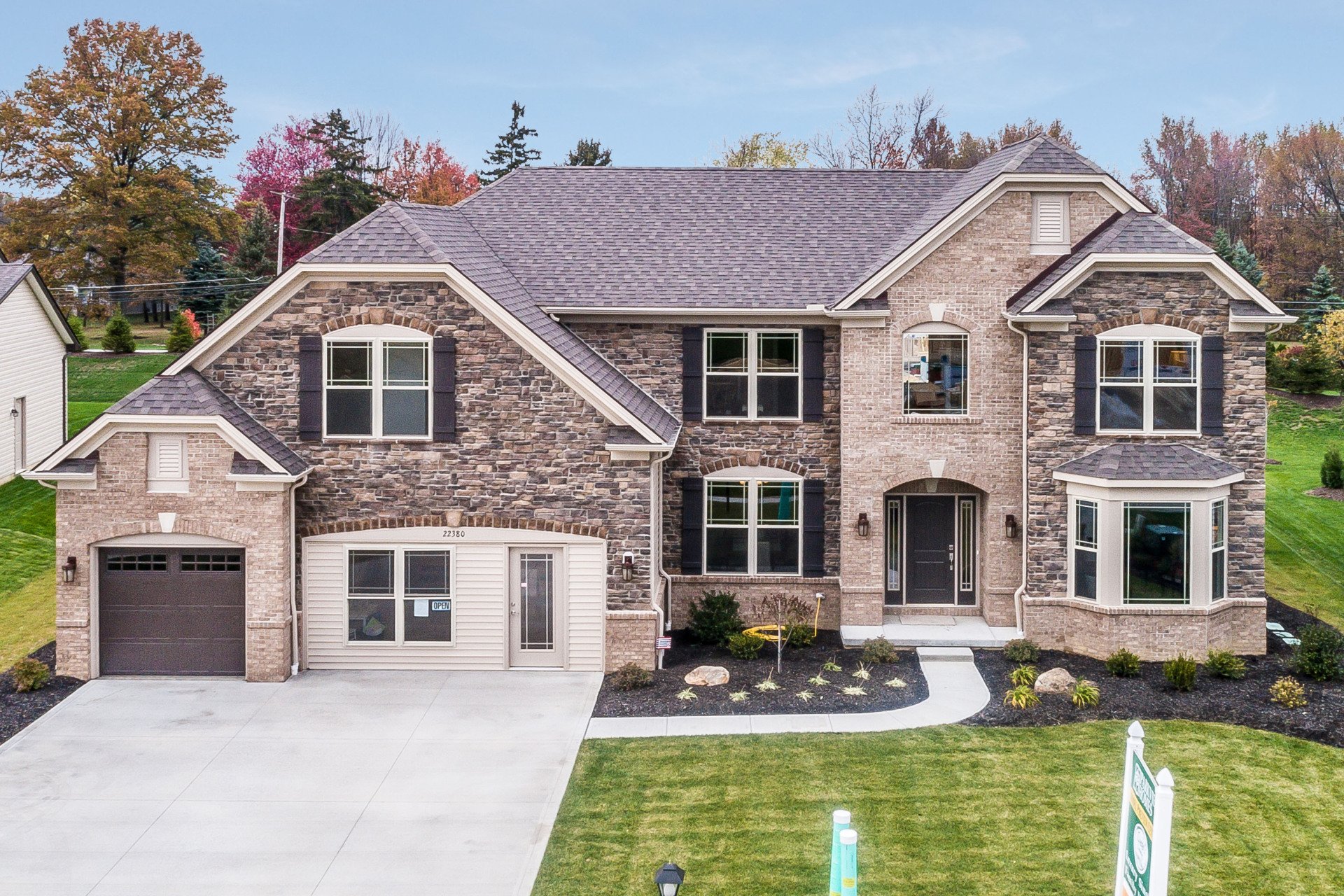 New Luxury Homes Hinckley OH New Custom Homes The Reserve at Pine