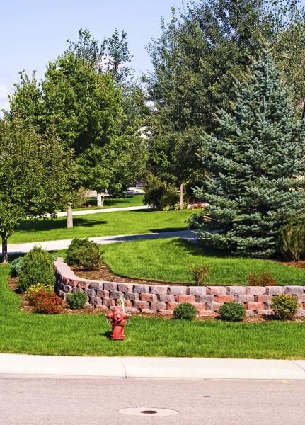 retaining wall installation