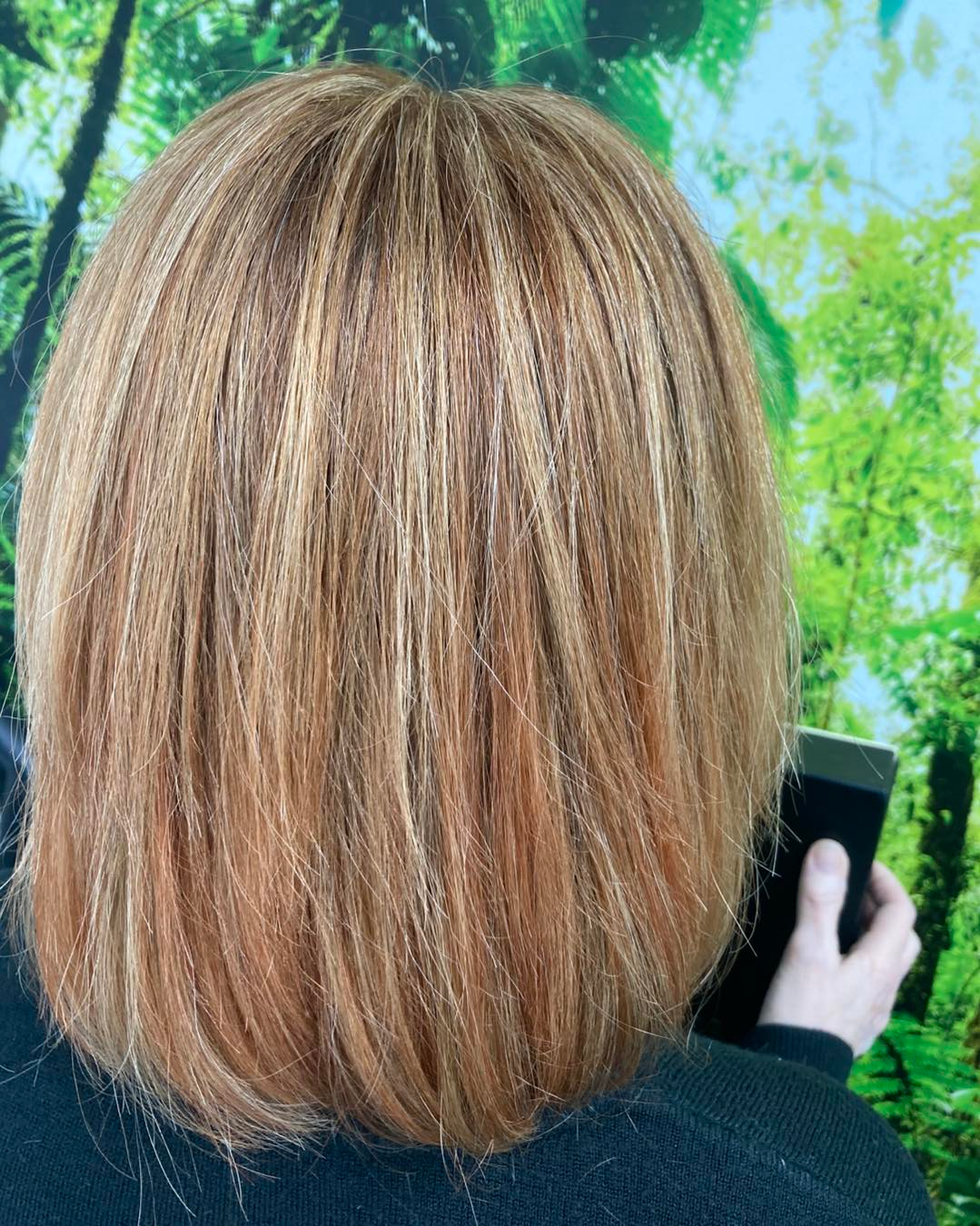 short straight hairs
